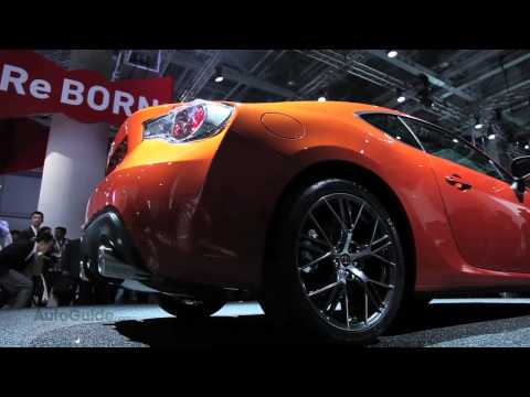 Toyota Tokyo - Three years of rumors, concepts and leaks have come to this: the debut of the Toyota 86 sports car at the Tokyo Motor Show. Introduced by company CEO Akio To...