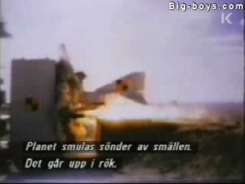 fighter jet f 4 - Test video where an F4 Phantom is crashed into a wall at 500 MPH.