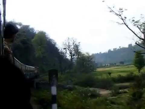 how to reach dharamsala from pathankot by train