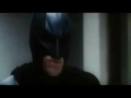El joker le cuenta un chiste a Batman