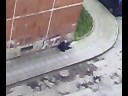 videos de poor drunk man