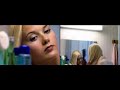 musiv video nikita from ralph myers & the jack herren band.
director: thomas hilland