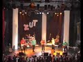zut live dans un  bataclan plein � craquer
c'est ze groupe pour les enfants
� ne pas louper en concert
leur dernier cd-livre blablabus est fantastique