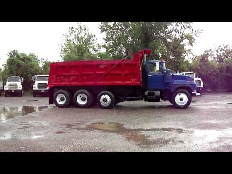 how to drive tri axle dump truck