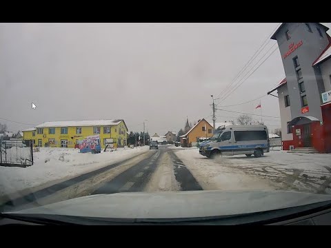 Policjant widział telefon w ręce. Kamerka uratowała przed mandatem