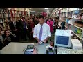 Raw Video: President Obama In Iowa Bookstoreraw Video: President Obama In Iowa Bookstore
