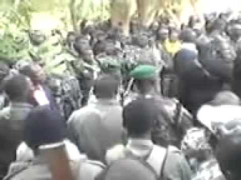 maliweb.net: Capitaine SANOGO en colère contre ses hommes