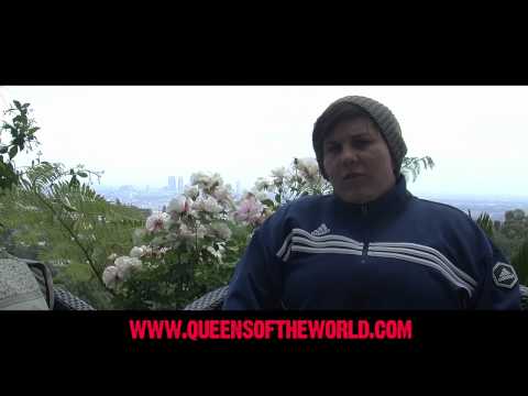 Queens of the World - Pre Game 1 - Mel Robertson