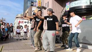 Hiroki & Chun & Mu-chos (舞踊者) – STUDIO WILLWALL street performance
