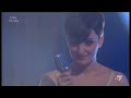 VICTOR VICTORIA - Arisa canta 'Se mi lasci non vale' di