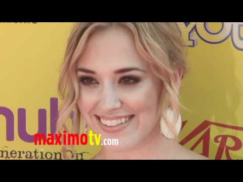 Andrea Bowen