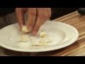 60-Second Video Tips: 3 Easy Ways to Peel Garlic 60-Second Video Tips: 3 Easy Ways to Peel Garlic