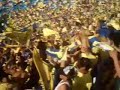 La Monu en el establo azul
