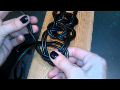 armbånd - Lær her hvordan man laver den flotte josefineknude!