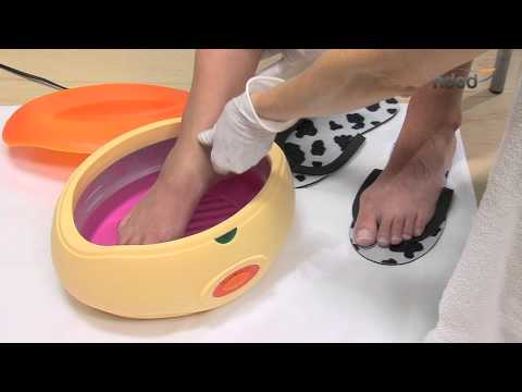 Fußpflege Anleitung - Pediküre mit Paraffinbad & Nagellack | nded.de