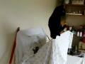 videos de B on airing rack.MOV