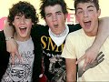 5 Friends and 3 boys *Before The Concert*