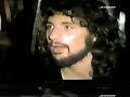 all of you who knows this great artist only as yusuf islam -  this was the man we loved so much as cat stevens long time ago, the voice of our generation.(the translation is in french for heike - je t'embrasse)