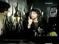 all of you who knows this great artist only as yusuf islam -  this was the man we loved so much as cat stevens long time ago, the voice of our generation.(the translation is in french for heike - je t'embrasse)