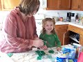 Yvie, Mom and Cookies 2005