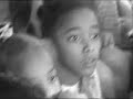Mi hija Lili en su escuela primaria de Cuba