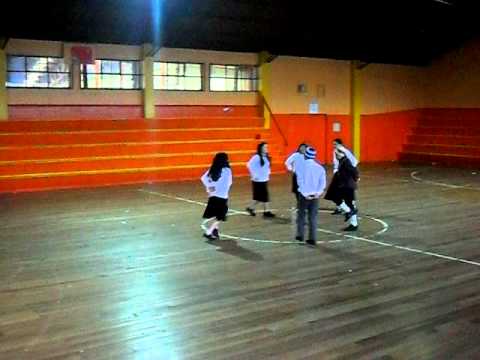 EL COSTILLAR - Mis Compañeros Tuvieron Que Bailar El Costillar Para Una Nota En Ed Fisica & Esta Es Su Coreografia xd.