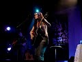 RENATA CANTA TEMPLO NO TEATRO RIVAL
