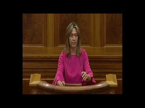 El presidente de las Cortes de CLM, expulsa a Ana Guarinos por defender la unidad de España