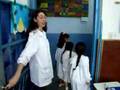 La Seño Mercedes en la escuela Tuyu de Madariaga