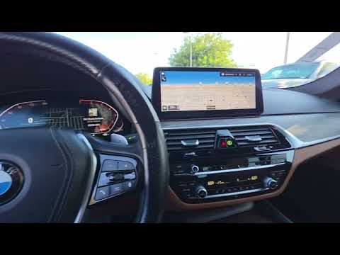 Used 2022 White BMW 530i xDrive image 1