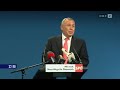 Gusenbauer entschuldigt sich lachend *LOOL* Gusenbauer entschuldigt sich lachend *LOOL*