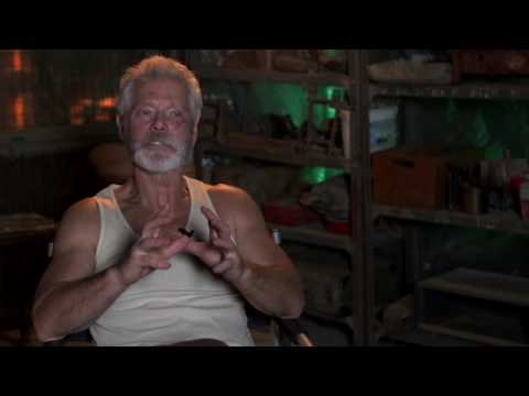 Don't Breathe: Stephen Lang "The Blind Man" Behind the Scenes Movie Interview