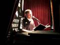 videos de Ross Hattaway reading at the White House, Limerick, Ireland