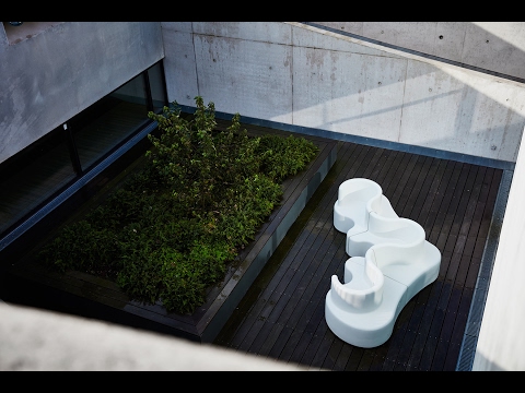 Cloverleaf IN- AND OUTDOOR by Verpan and designed by Verner Panton