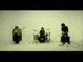 monokuro / 花模様