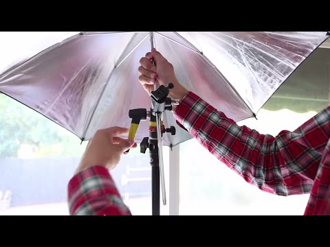 how to attach umbrella to tripod