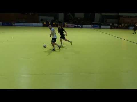 eFCe Hvězdice (4.) - FC Rondel (5.) 4:5 eFCe Hvězdice (4.) - FC Rondel (5.) 4:5