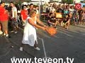 Llan�ament de pernil a les festes de Benicarl�