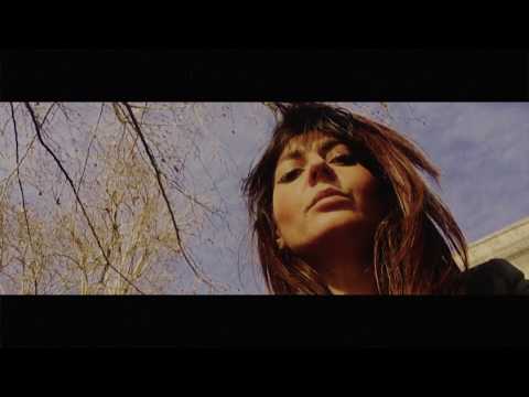 LA PIETÀ - Y EN A