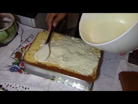 cobertura - Neste video trago uma receita para recheio e cobertura de bolo super mega simples e facil de fazer. Vale a pena surpreender seus amigos, filhos.