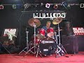 Ton Dijkman speelt live Marco Borsato tijdens DrumDrieDaagse