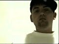 è ngrande buffone...ancora nn sè accorto de esse scemo?