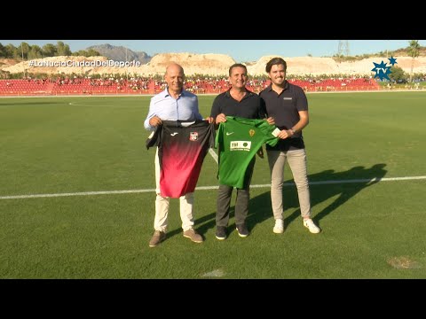 El Elche ganó 0-3 a La Nucía en la presentación del equipo “rojillo”