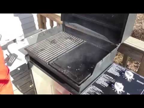 how to vent weber grills