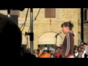 Sabina Guzzanti in piazza Signoria a Firenze 6/11/2008 parte 3/3