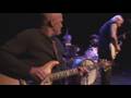 Bugs-Henderson-plays