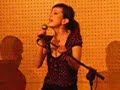 nena daconte en el fnac el triangle  tema:pierdo el tiempo