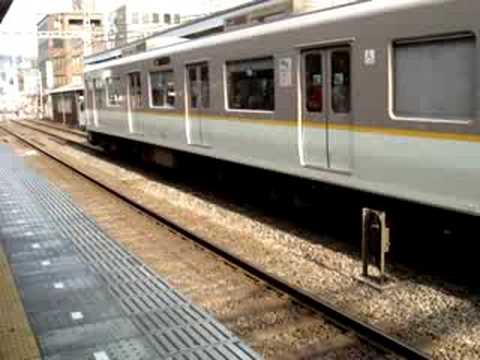 近鉄新大宮駅 快速急行 難波行き