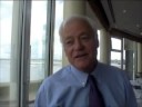 un clip du red alisator : olivier watine, le directeur du palais du grand large � saint-malo, nous parle de roland jourdain et du vend�e globe