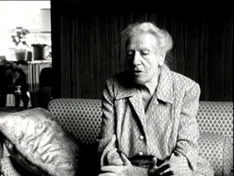 Winifried - Ausschnitt: Das große Interesse der Allgemeinheit scheint sich immer wieder auf unser Verhältnis zu Hitler zu konzentrieren...